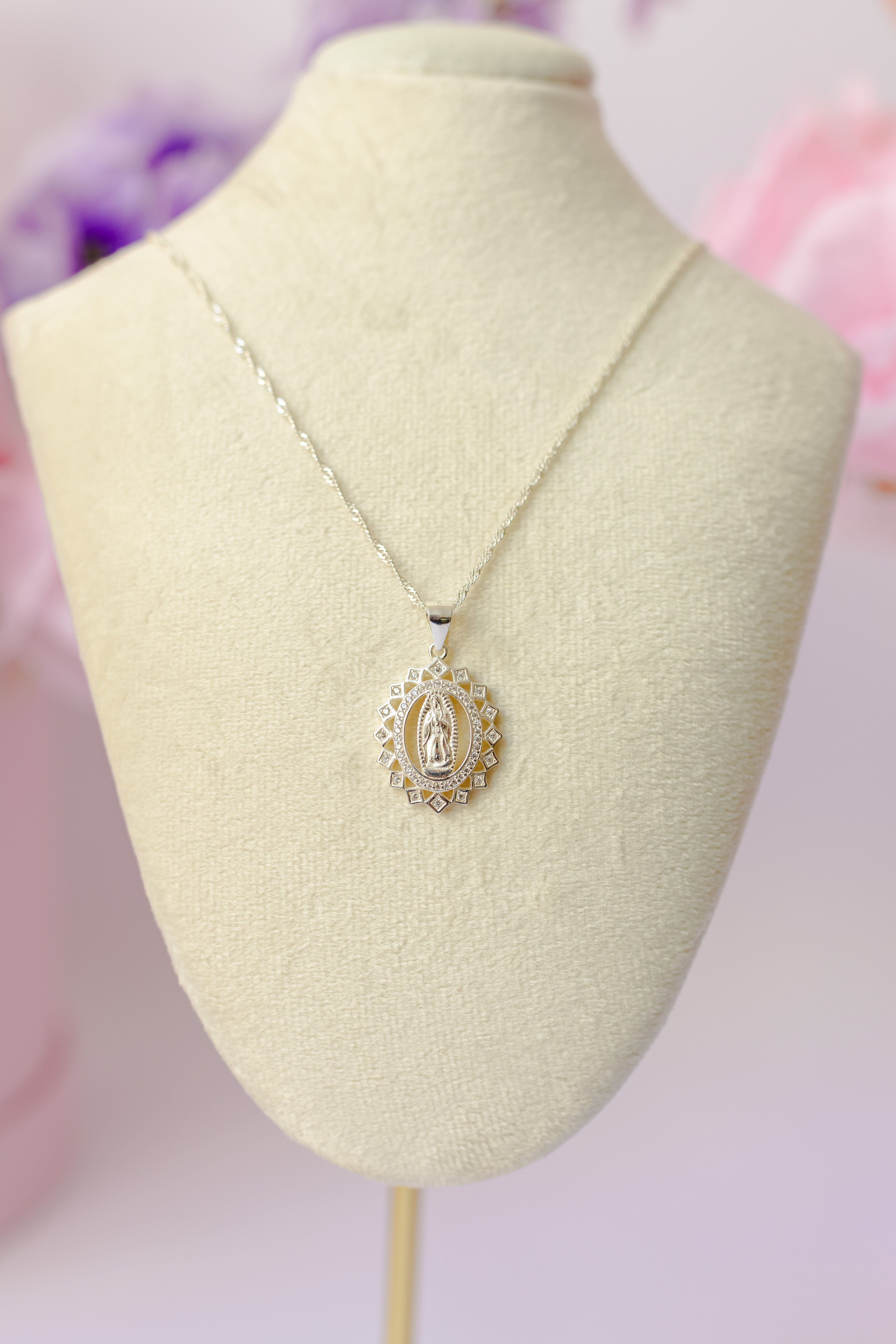 Collar Dije Virgen