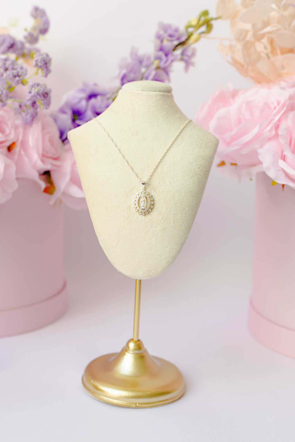 Collar Dije Virgen