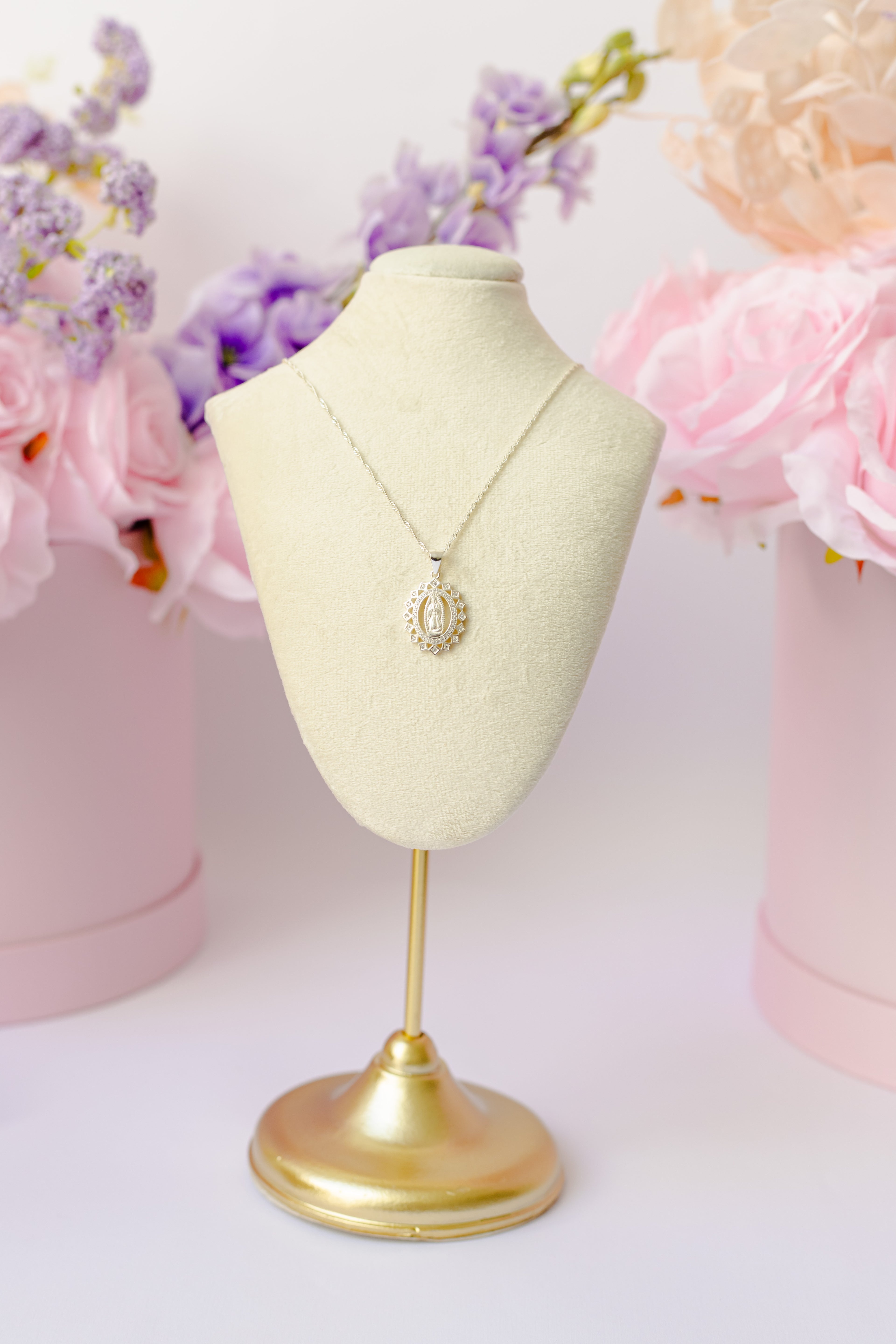 Collar Dije Virgen